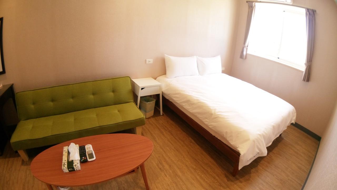 Fun Wind Sailing Hostel Nanwan Exterior photo
